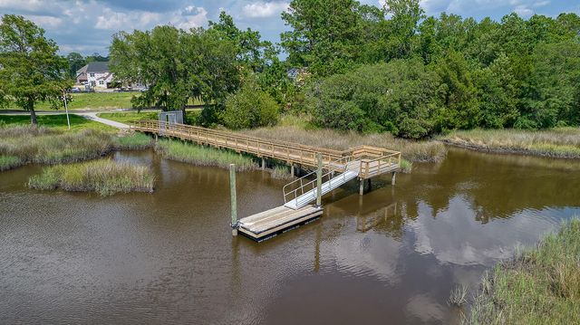 1013 Saltwater Circle, Johns Island, SC 29455