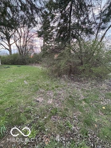 3262 N Emerson Avenue, Indianapolis, IN 46218