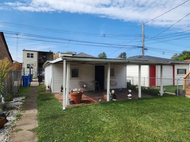 8350 S Carpenter Street, Chicago, IL 60620