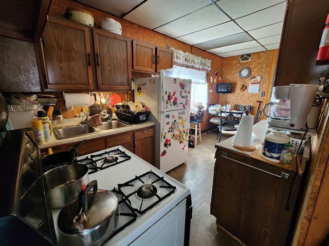8350 S Carpenter Street, Chicago, IL 60620