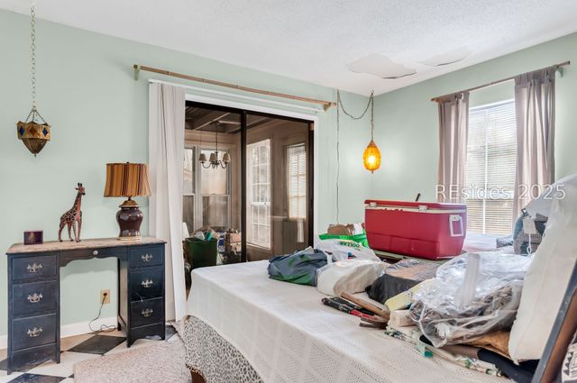 22 Marblehead Road E, Hilton Head Island, SC 29926