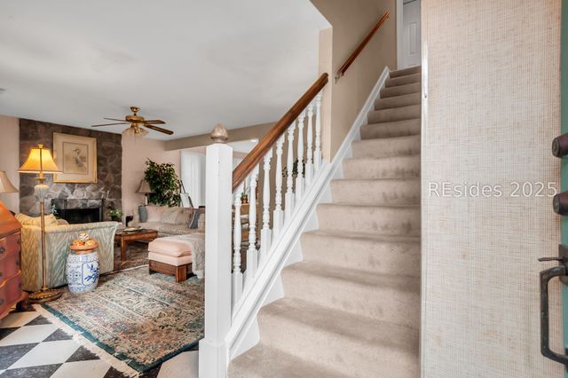 22 Marblehead Road E, Hilton Head Island, SC 29926