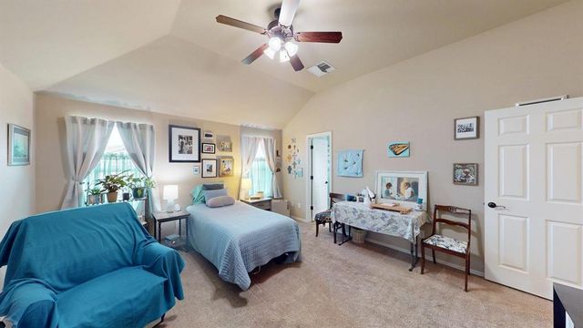 805 Canyon Drive, Yukon, OK 73099