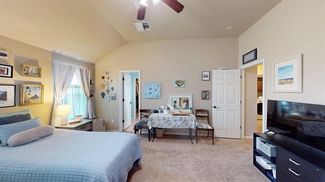 805 Canyon Drive, Yukon, OK 73099