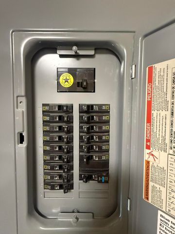 1816 Elderberry Court, Crown Point, IN 46307