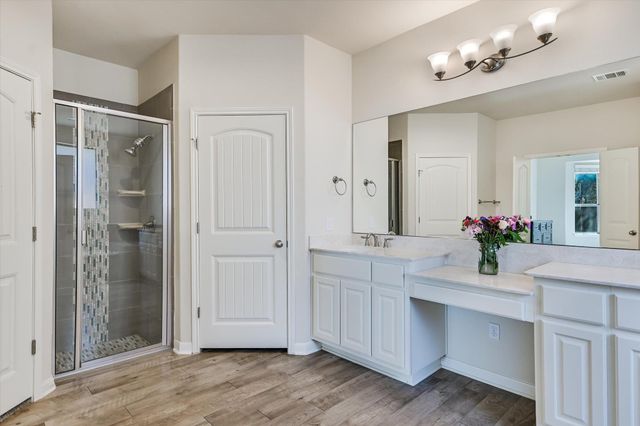 2300 Lookout Range DR, Leander, TX 78641