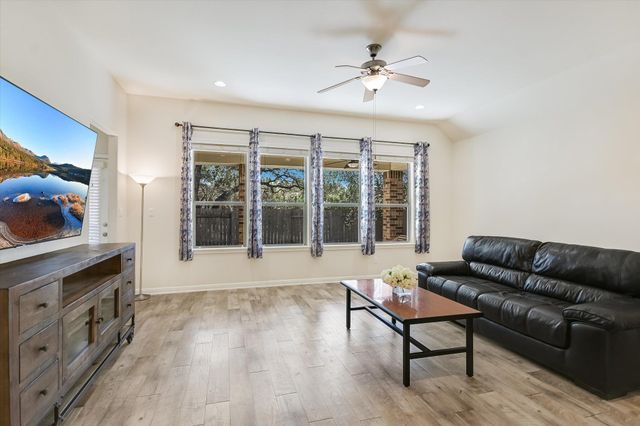 2300 Lookout Range DR, Leander, TX 78641