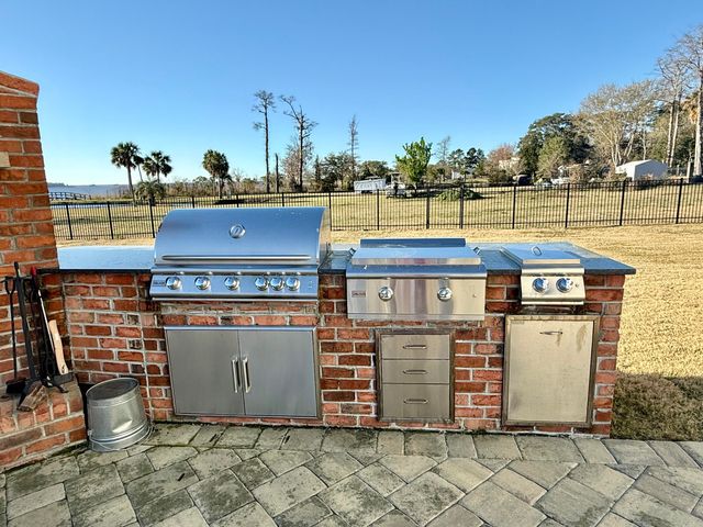 2425 S Bay Street, Georgetown, SC 29440
