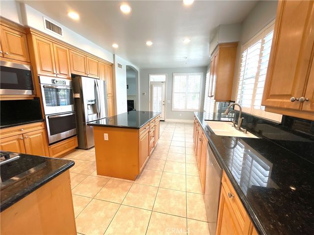 7248 Whitehall Lane, West Hills, CA 91307