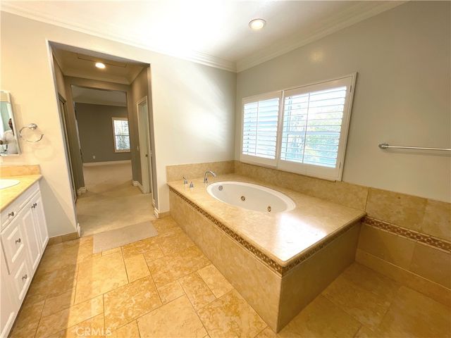 7248 Whitehall Lane, West Hills, CA 91307