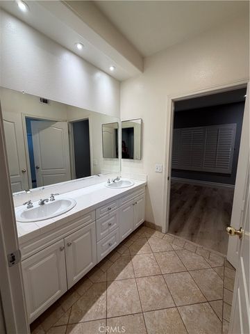 7248 Whitehall Lane, West Hills, CA 91307