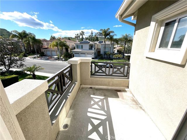 7248 Whitehall Lane, West Hills, CA 91307