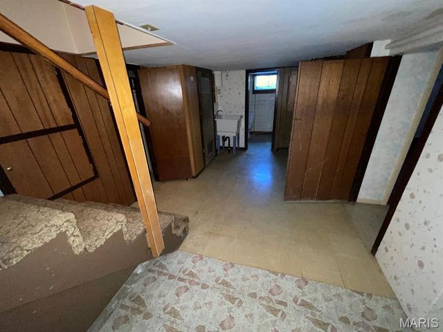 143 E 2nd Street, Roxana, IL 62084