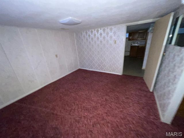 143 E 2nd Street, Roxana, IL 62084