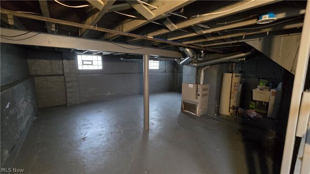 11105 Revere Avenue, Cleveland, OH 44105