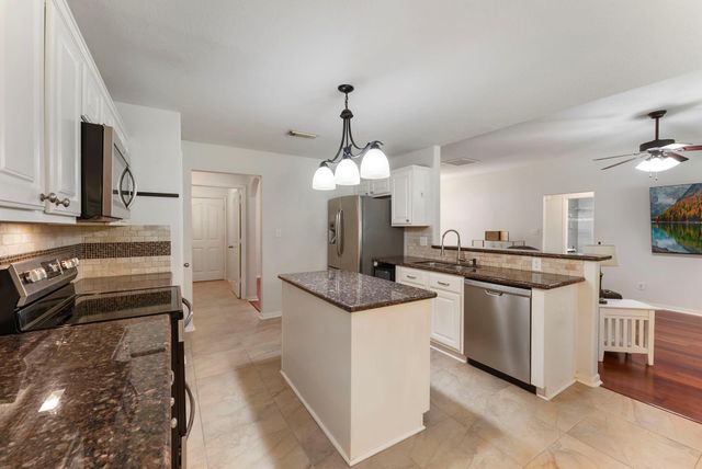 9048 Zapata Way, Willis, TX 77378