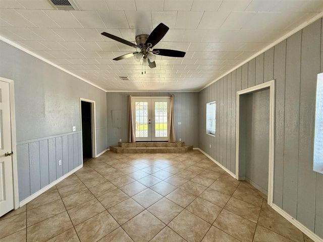 231 W Broad Street, Freeport, TX 77541