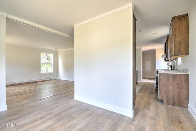 400 Highland Meadows Drive, Blountville, TN 37617