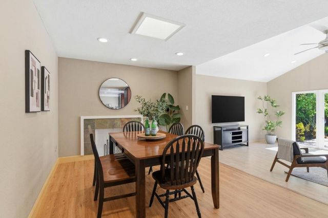 10128 E Estates Drive, Cupertino, CA 95014