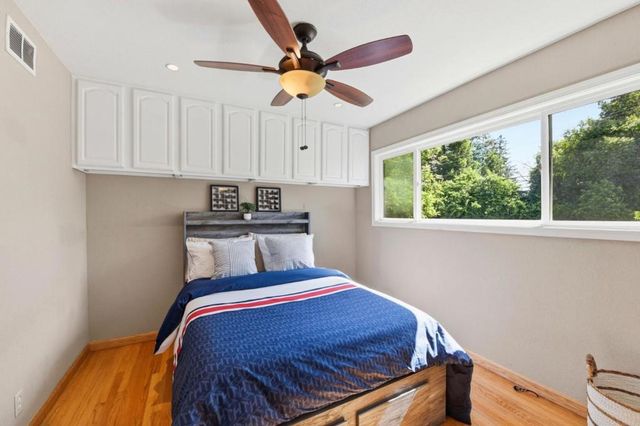 10128 E Estates Drive, Cupertino, CA 95014