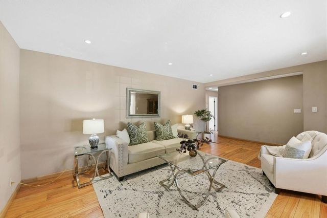 10128 E Estates Drive, Cupertino, CA 95014