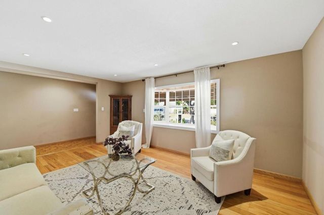 10128 E Estates Drive, Cupertino, CA 95014