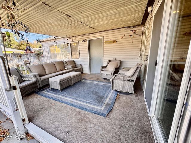 330 Richards Way, Sparks, NV 89431