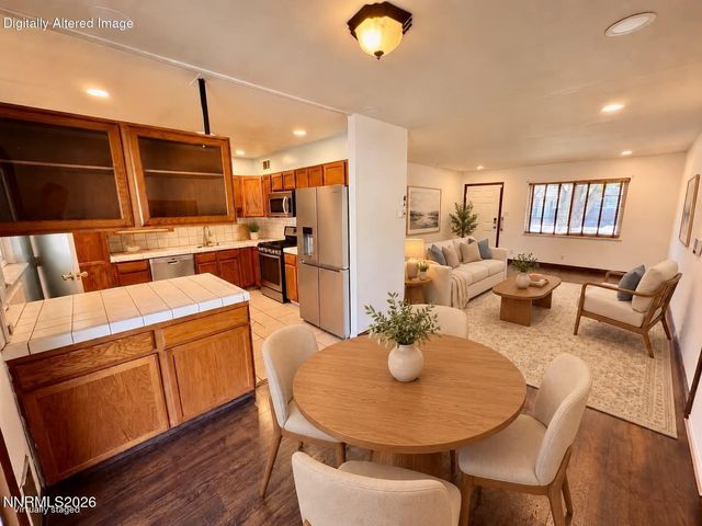 330 Richards Way, Sparks, NV 89431