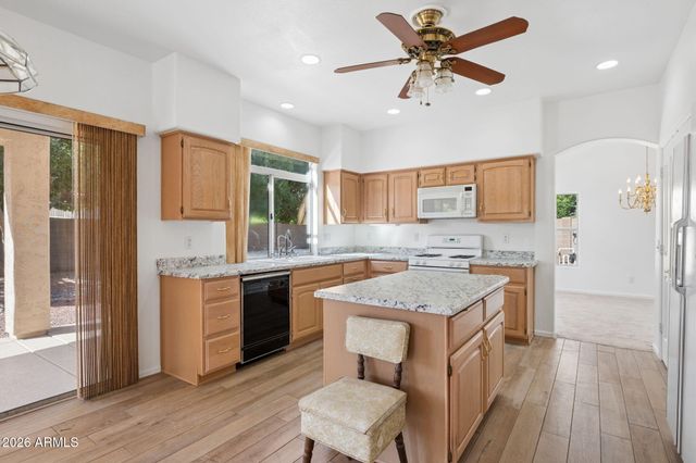 4421 E ROCKY SLOPE Drive, Phoenix, AZ 85044