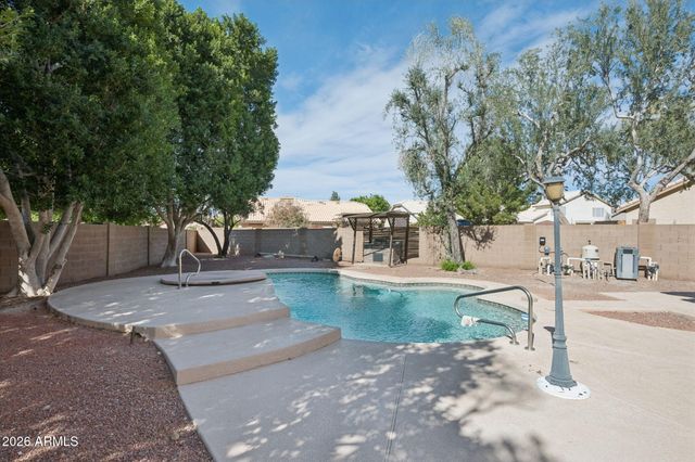 4421 E ROCKY SLOPE Drive, Phoenix, AZ 85044