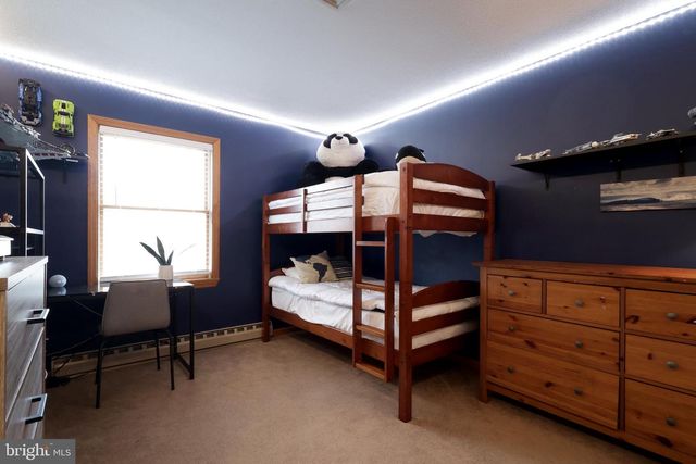 311 GOLDFINCH DR, State College, PA 16801