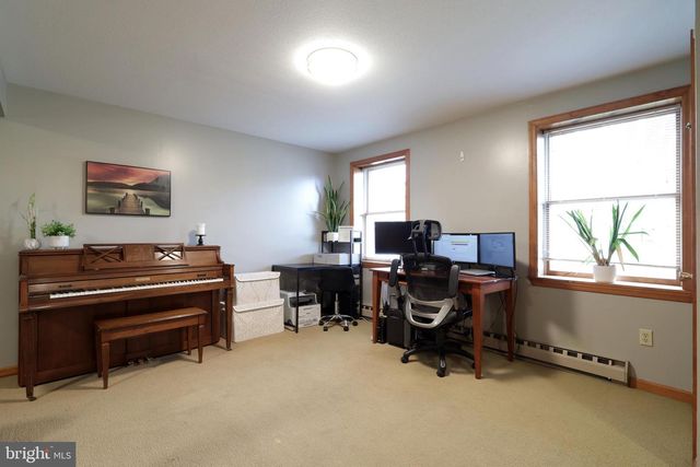 311 GOLDFINCH DR, State College, PA 16801