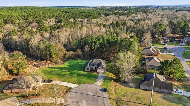 20 Lariat Ln., Hattiesburg, MS 39402