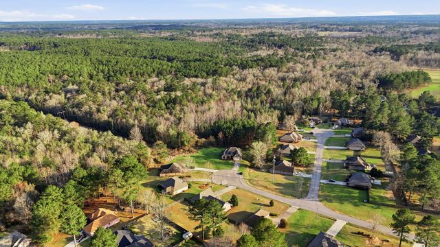 20 Lariat Ln., Hattiesburg, MS 39402