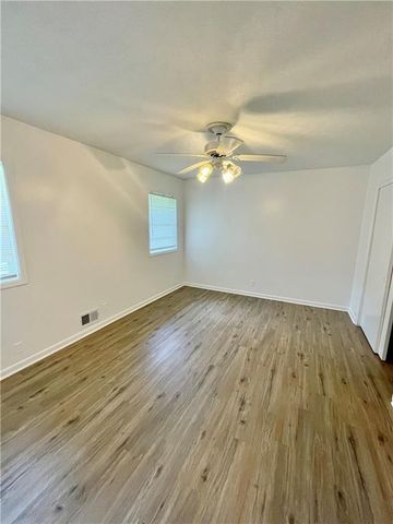2906 Skyland Drive NE, Brookhaven, GA 30341