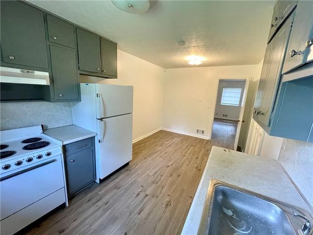 2906 Skyland Drive NE, Brookhaven, GA 30341