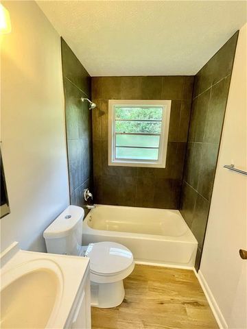 2906 Skyland Drive NE, Brookhaven, GA 30341