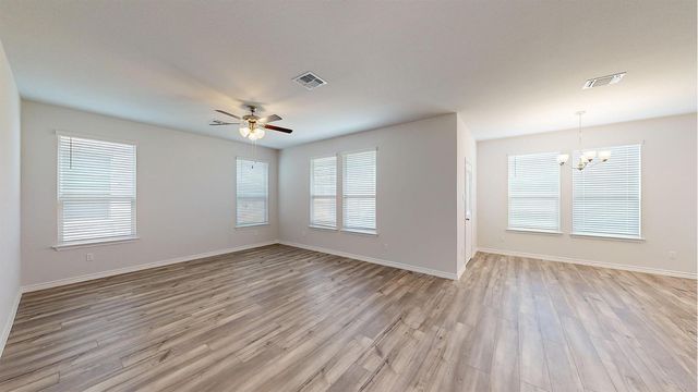 242 Nettie DR, Killeen, TX 76542