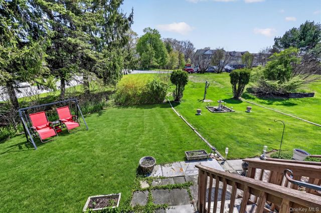 5 Mayer Drive, Middletown, NY 10940