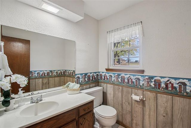 14057 Westcreek Road, Piedmont, OK 73078