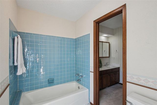 14057 Westcreek Road, Piedmont, OK 73078