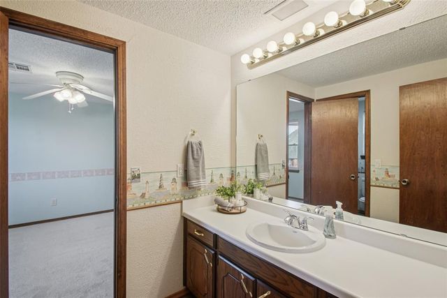 14057 Westcreek Road, Piedmont, OK 73078