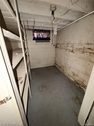 1953 Jiroch Street, Muskegon, MI 49442