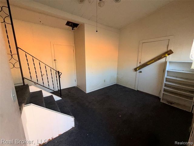 1953 Jiroch Street, Muskegon, MI 49442