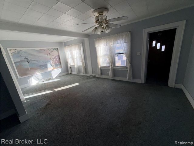 1953 Jiroch Street, Muskegon, MI 49442