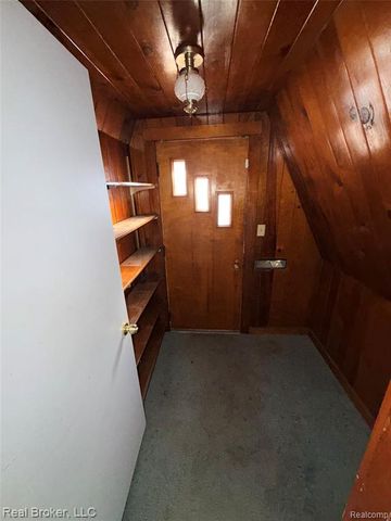 1953 Jiroch Street, Muskegon, MI 49442