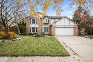 19118 Killeen Drive, Clinton Charter Township, MI 48038