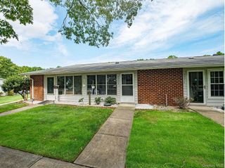 197 Newcastle Court B, Ridge, NY 11961