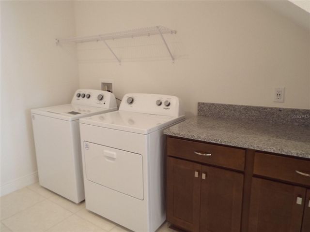 10090 SUNNIFA ALLEY, Orlando, FL 32832