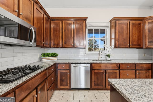 911 Larkspur Lane, St. Marys, GA 31558